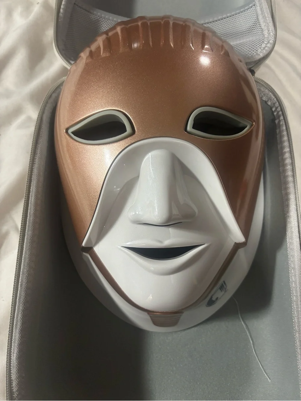 Cleopatra LED Facial Mask in Rose Gold and White